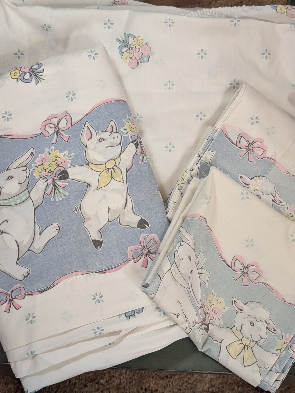 Vintage Fieldcrest Howard Kaplans French Barn Pig Goose Rabbit Queen Sheet Set